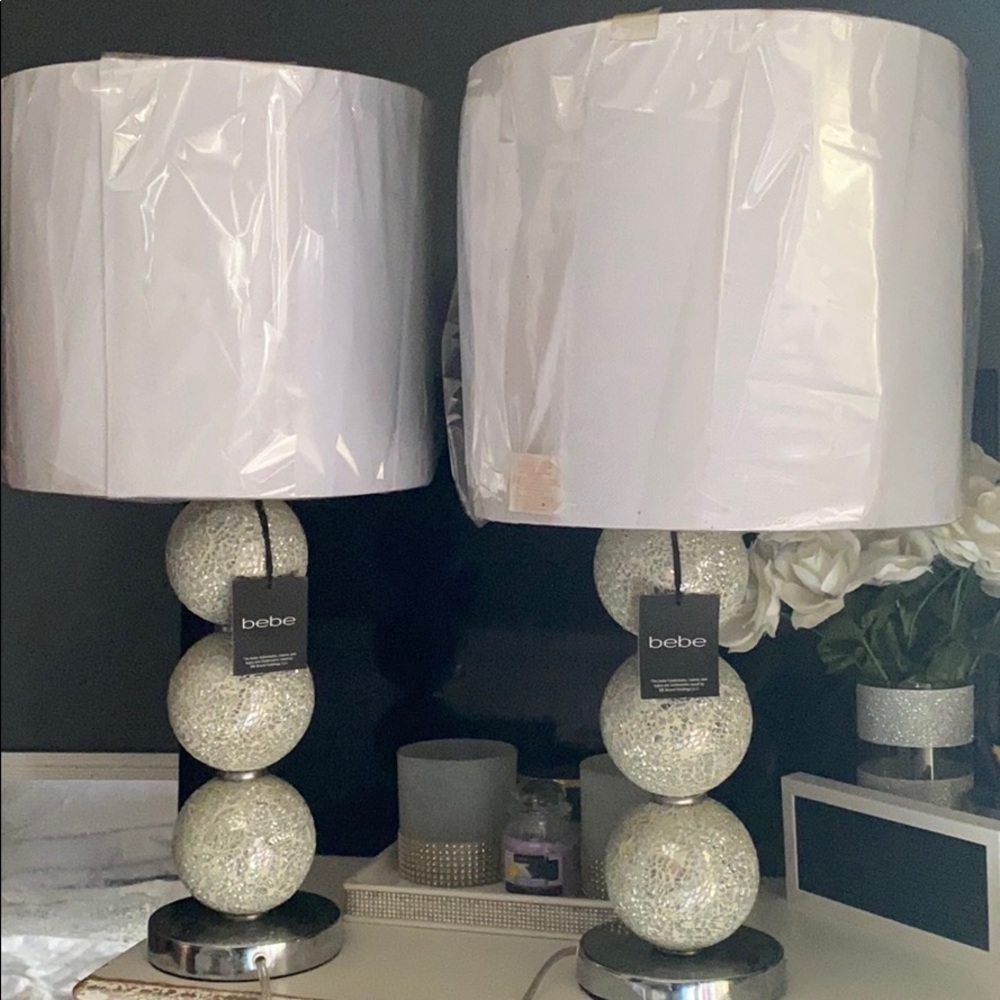 2 BEBE lamps (good condition)